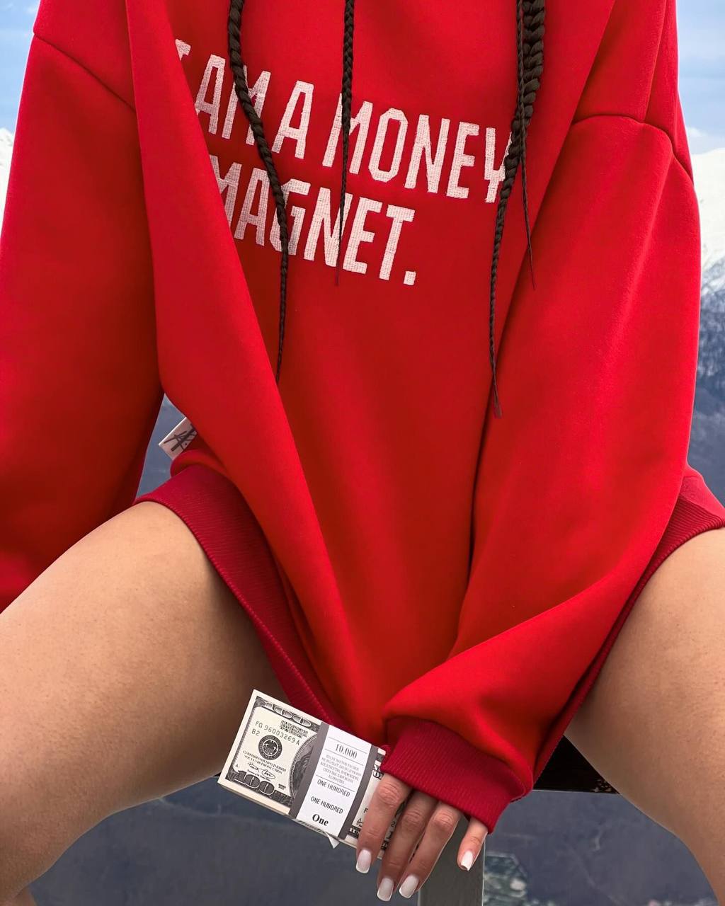 Тепле худі “I am a money magnet”